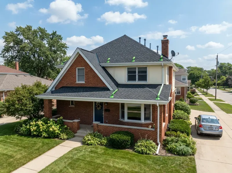Professional roof repair in 